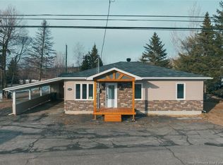195 Principale St, Sainte Anne De Madawaska, NB E7E1B2