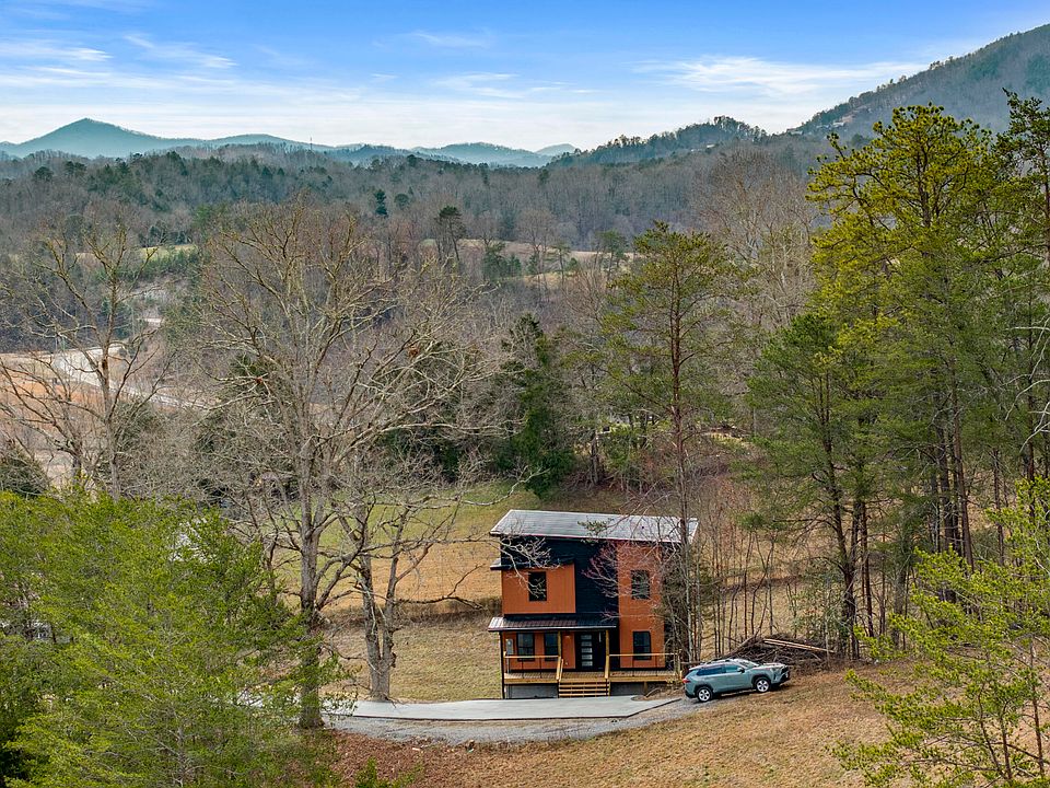 1st image of 3005 Nellie Dr
