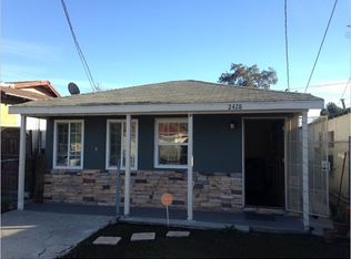 2428 E Hatchway St, Compton, CA 90222