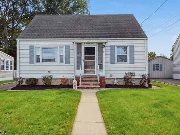 21 Harrison St, Little Falls Twp., NJ 07424