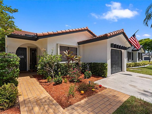 5th image of 6633 NW 176th Ter