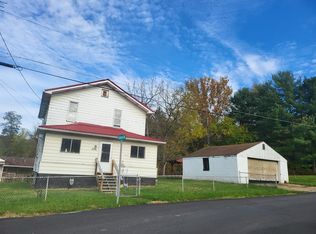 7 Upland Rd, Wheeling, WV 26003