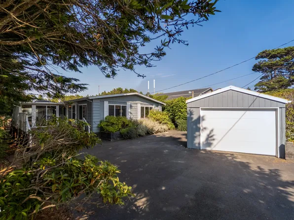 245 Lorraine St, Gleneden Beach, OR 97388