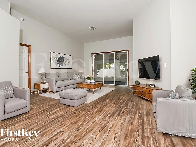 5349 Montserrat Dr — Photo 4