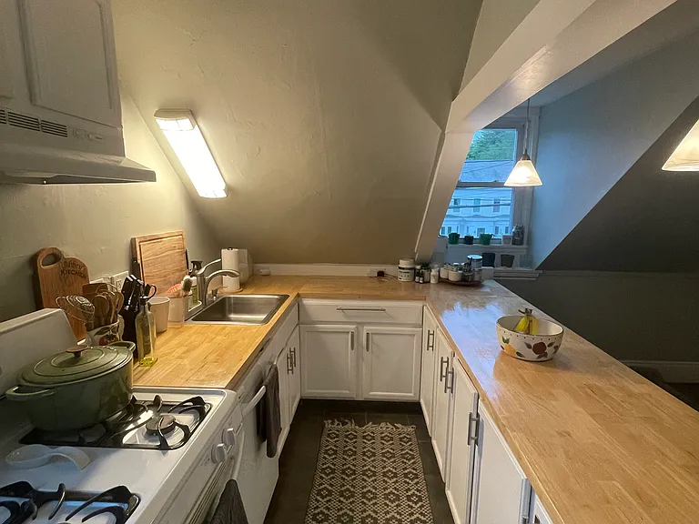 224 High St #2 — Photo 9