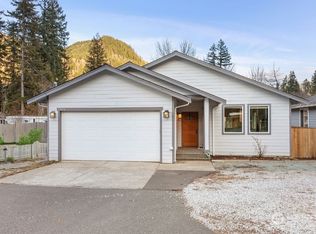 7838 Kendall Rd, Maple Falls, WA 98266