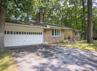 2482 Evanwood Rd, Bath, PA 18014
