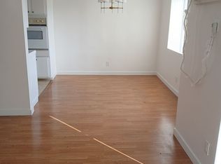 5301 Newcastle Ave #49, Encino, CA 91316