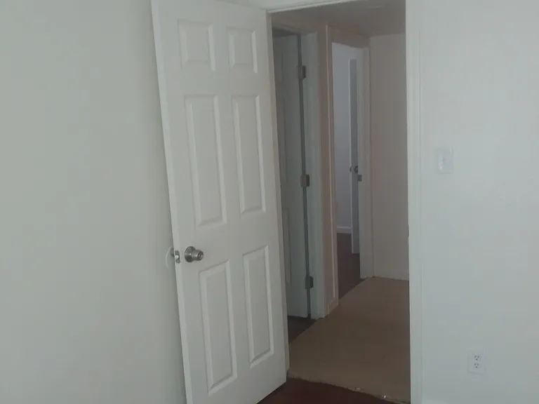 4709 E Jones Ave — Photo 18