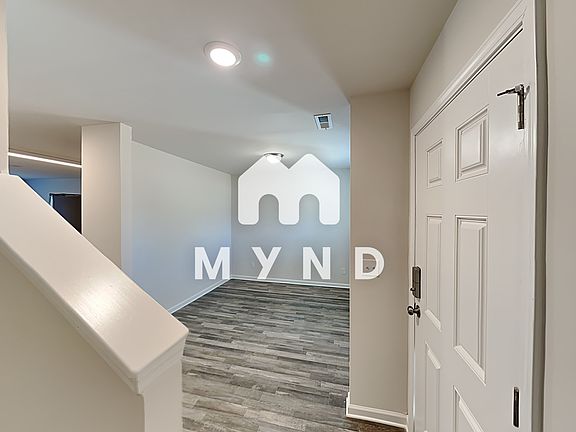 2nd image of 139 Mountain Crest Dr #105