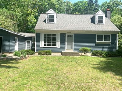 10869 Woodbushe Dr SE, Lowell, MI, 49331
