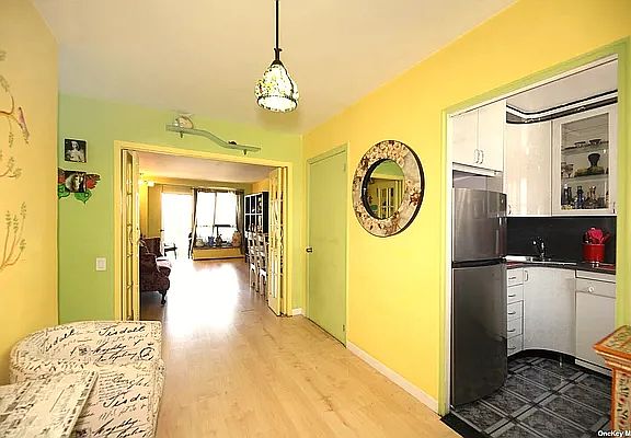 4th image of 6125 98th St APT 6H