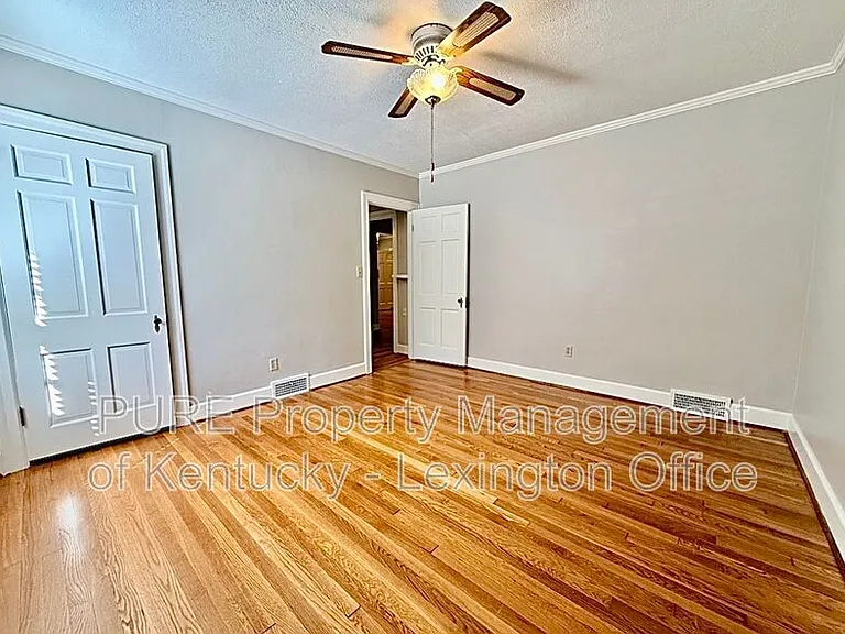 484 Hart Rd — Photo 18