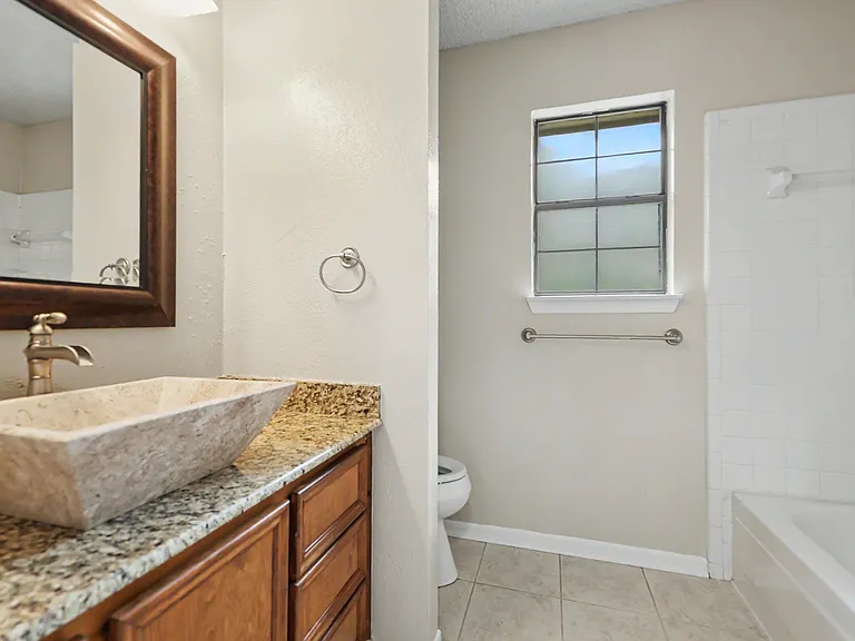 2433 Canyon Creek Dr — Photo 17