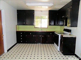 5th image of 517 Park Ave