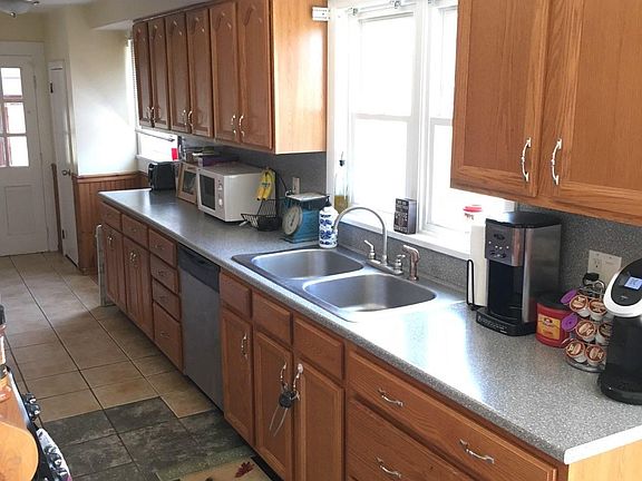 Newer Cabinets and Countertops