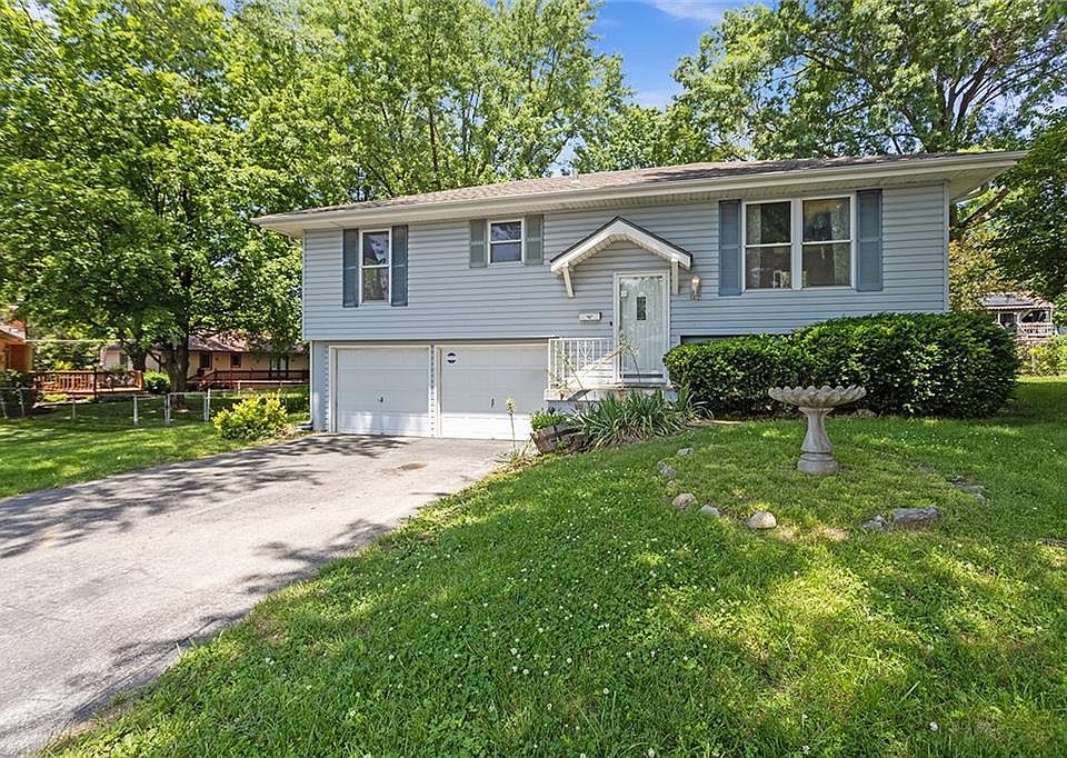 18304 E Cheyenne Dr, Independence, MO 64056 Zillow