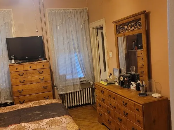 774 Grand Street image 15 of 40