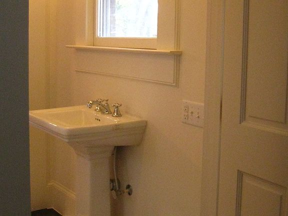 Jack n Jill Bath