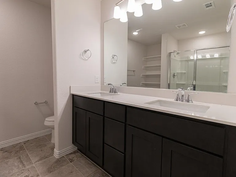 1013 Verde Valley Ln — Photo 9