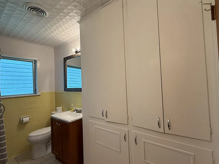 515 Elm St — Photo 15
