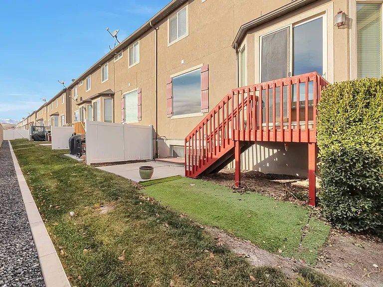 59 W Condor Rd — Photo 25