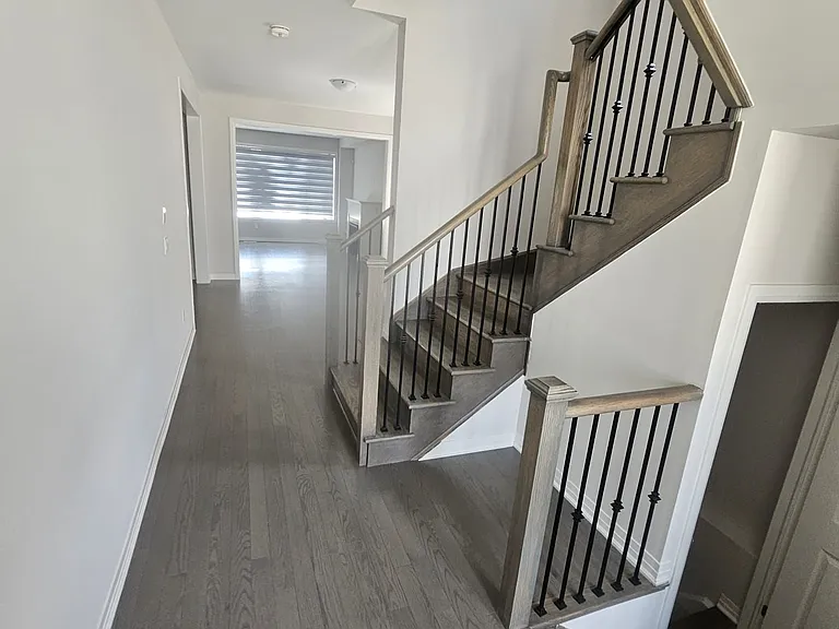 233 Leslie Davis St — Photo 4