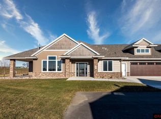 1022 Saba Blvd, Mankato, MN 56001