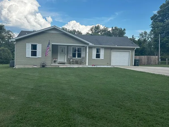 118 Cecil Stockton Ln, Livingston, TN 38570
