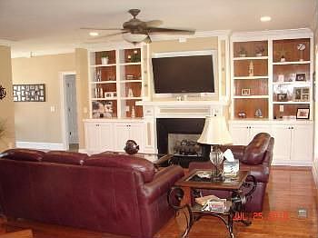 2nd image of 3806 Ardley Ct