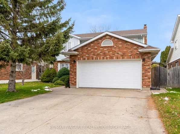 7 Bahama Bay, Saint Catharines, ON L2M 7W2