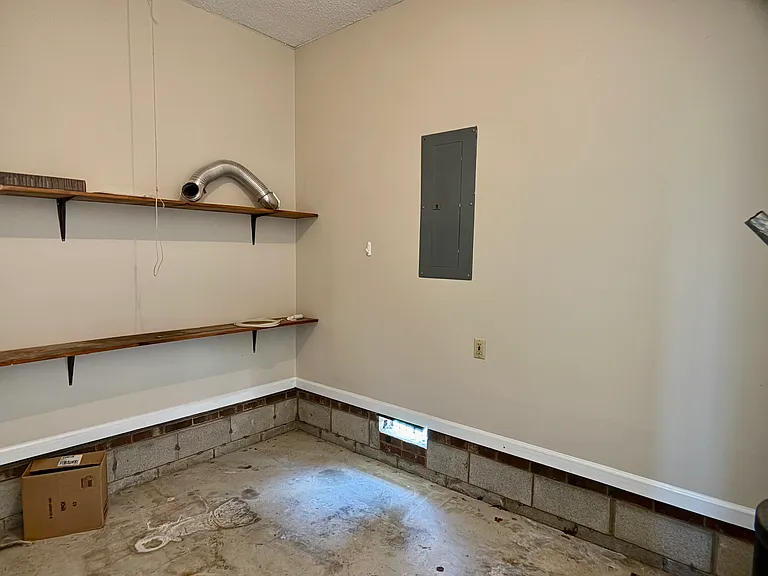 1086 Hickory Grove Church Rd — Photo 16