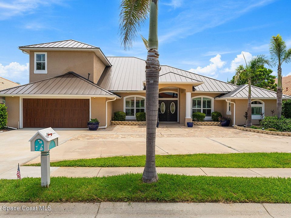 1st image of 241 Waterside Dr