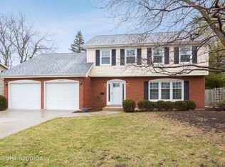2285 Coach And Surrey Ln, Aurora, IL