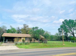 365 S State Highway 95, Elgin, TX 78621