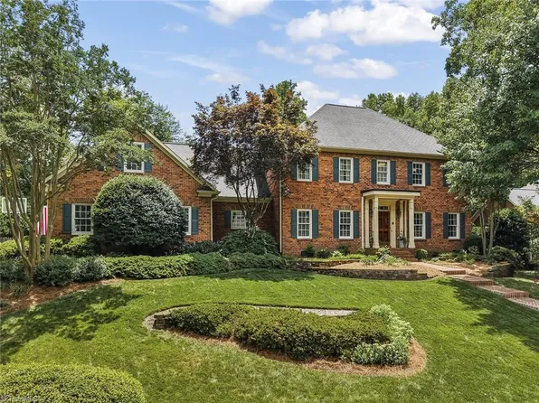 1457 Ridgemere Ln, Winston Salem, NC 27106