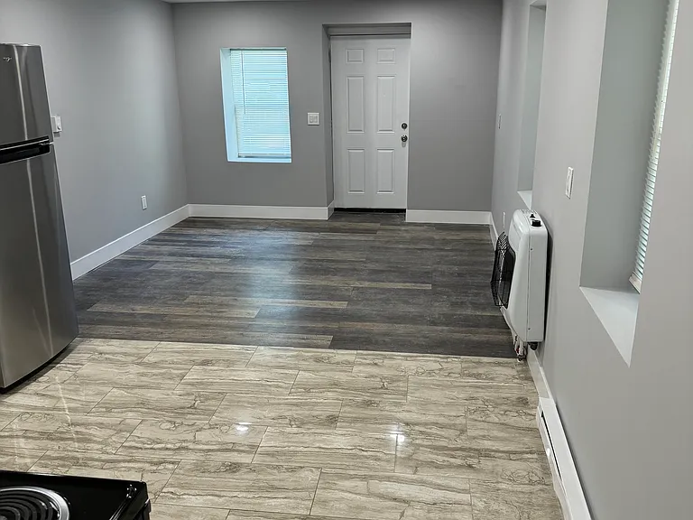 773 Pleasant St #4 — Photo 4