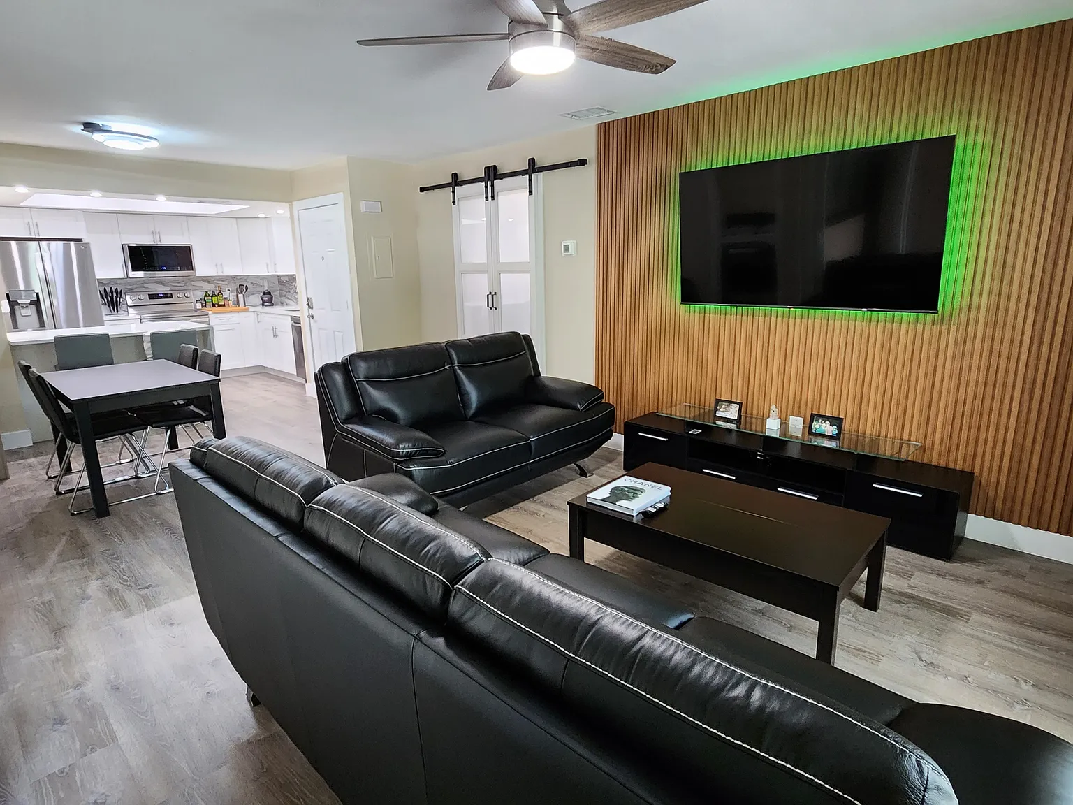 4015 Ashford Green Pl — Photo 1