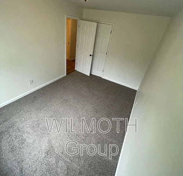 6228 E 21st St — Photo 10