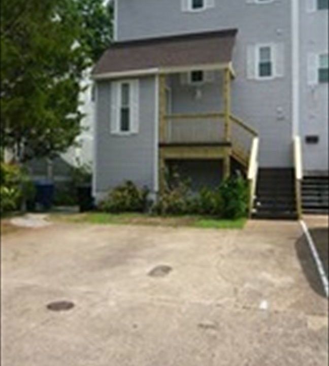 1st image of 508 9th St