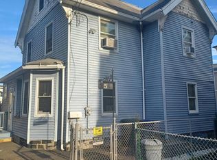 5 William Pl, Bridgeport, CT 06608