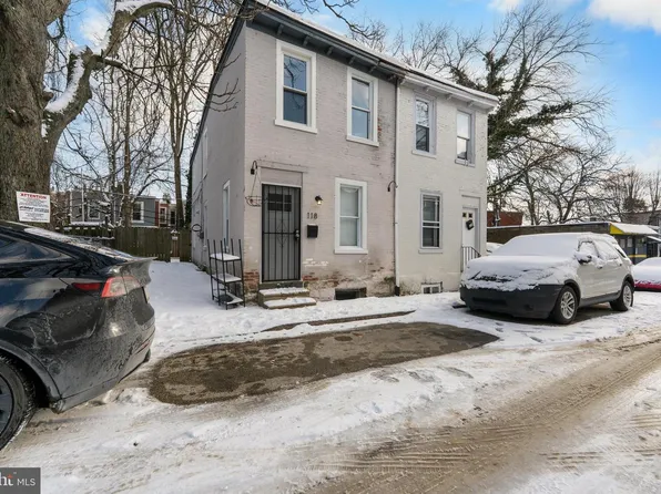 118 E Springer St, Philadelphia, PA 19119