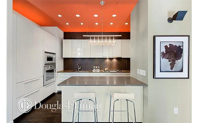 Sold by Douglas Elliman | media 29