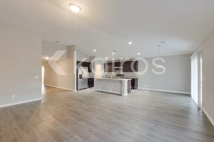 103 Ebenezer Bluff Way — Photo 4