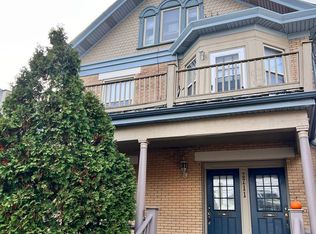 2711 Observatory, Cincinnati, OH 45208