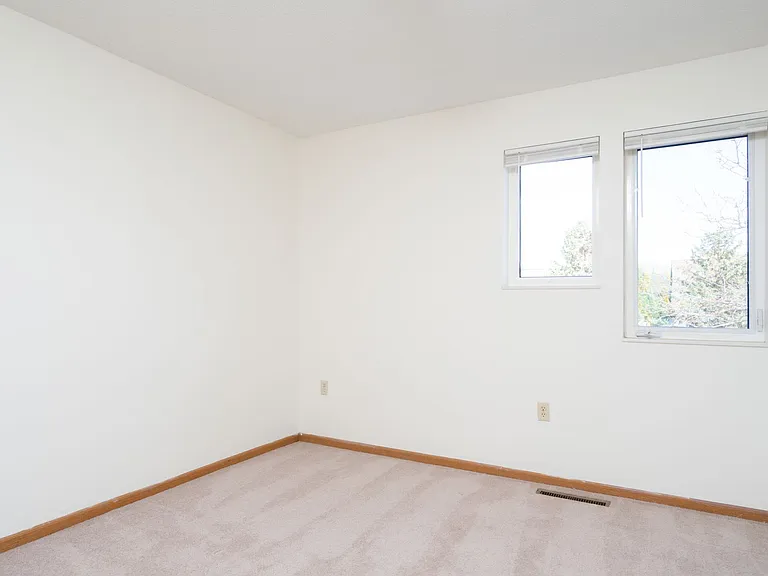 Brookstone Townhomes — Photo 8
