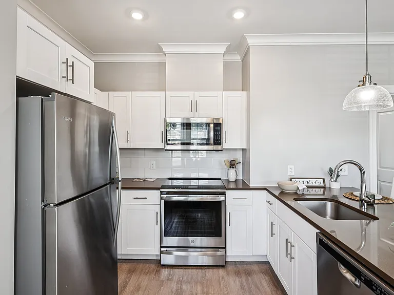 Fairfield The Wel at Lindenhurst — Photo 38