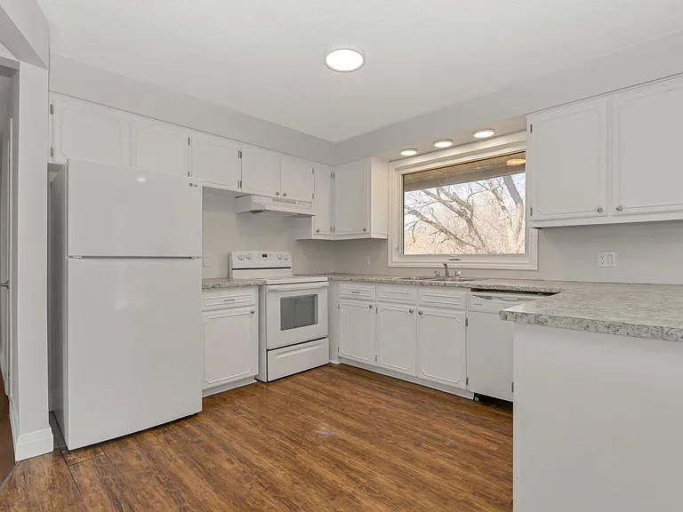 86 Duncan St W #86 DUNCAN ST W — Photo 11