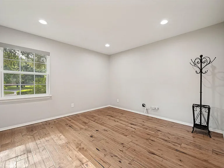 2759 Harbinger Ln — Photo 9