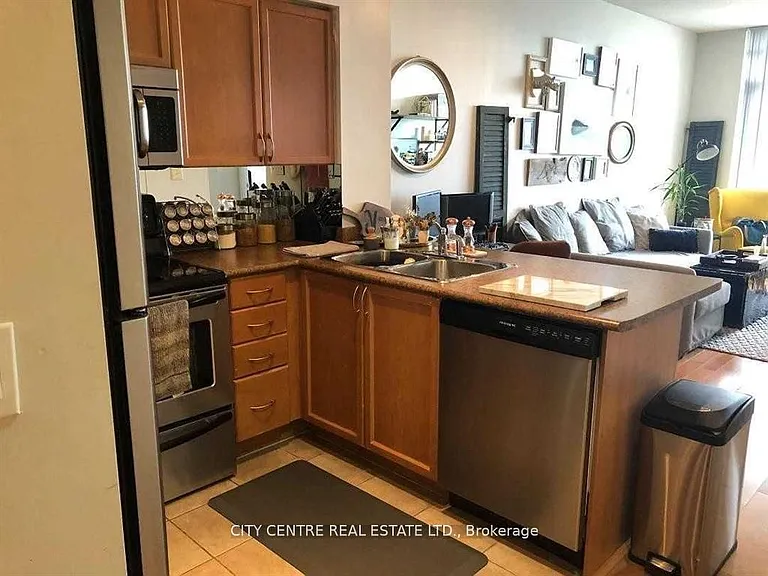 388 Prince Of Wales Dr #1907 — Photo 6